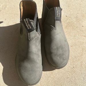 Chelsea Blundstone 5.5 women’s boot